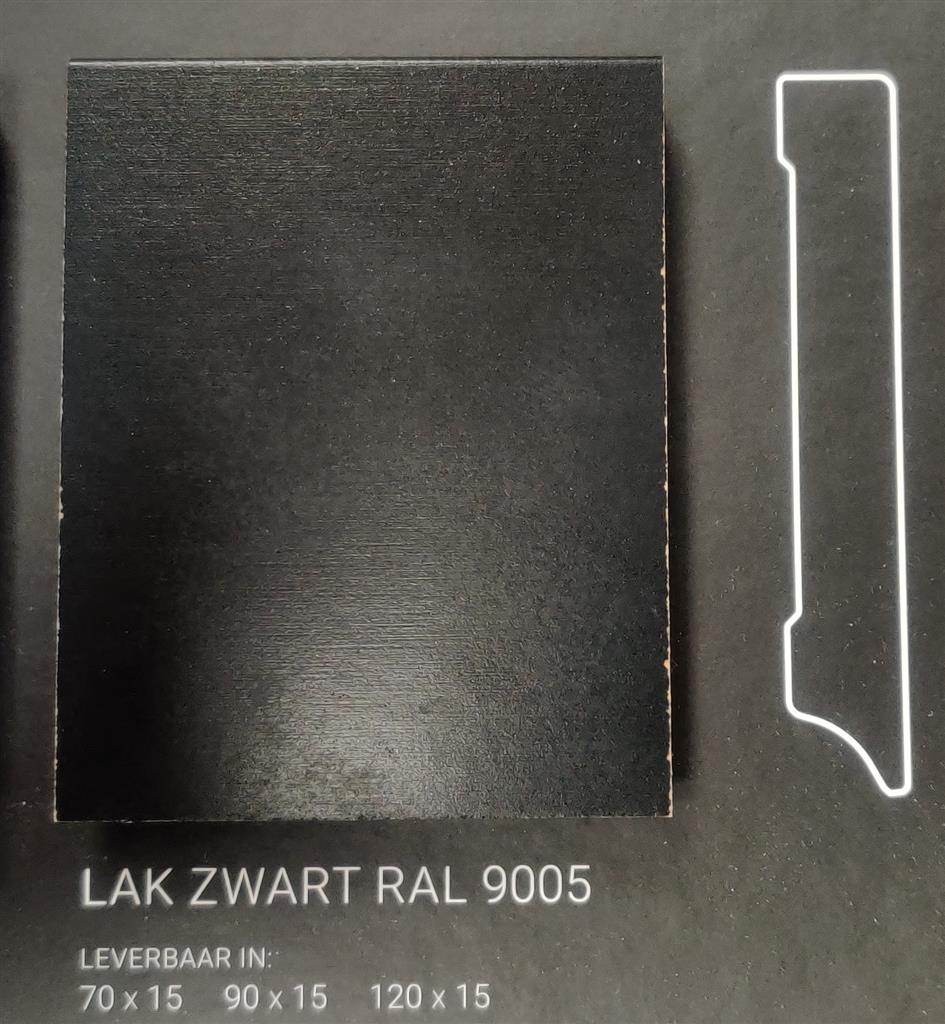 Co-pro gelakte plint amsterdam zwart 120x15